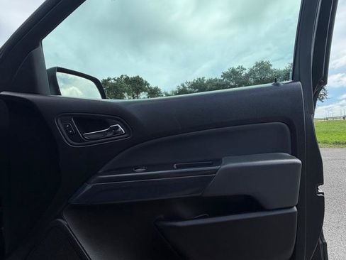 Used 2016 Chevrolet Colorado Z71 RWD image 14