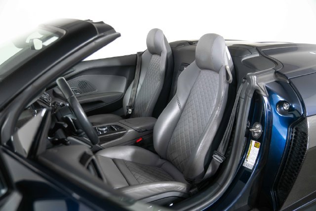 Used 2018 Audi R8 V10 plus AWD/4WD image 16
