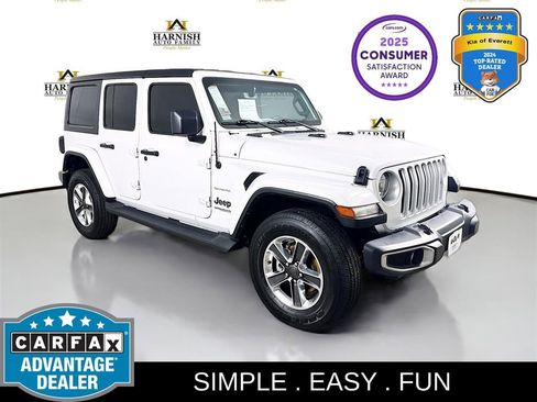Used 2022 Jeep Wrangler Unlimited Sahara AWD/4WD image 1