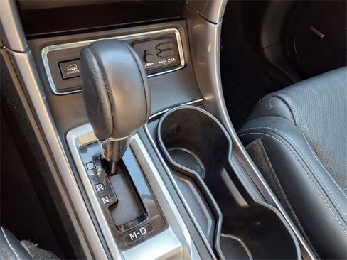 Used 2021 Subaru Ascent Limited w/ Technology Package image 19