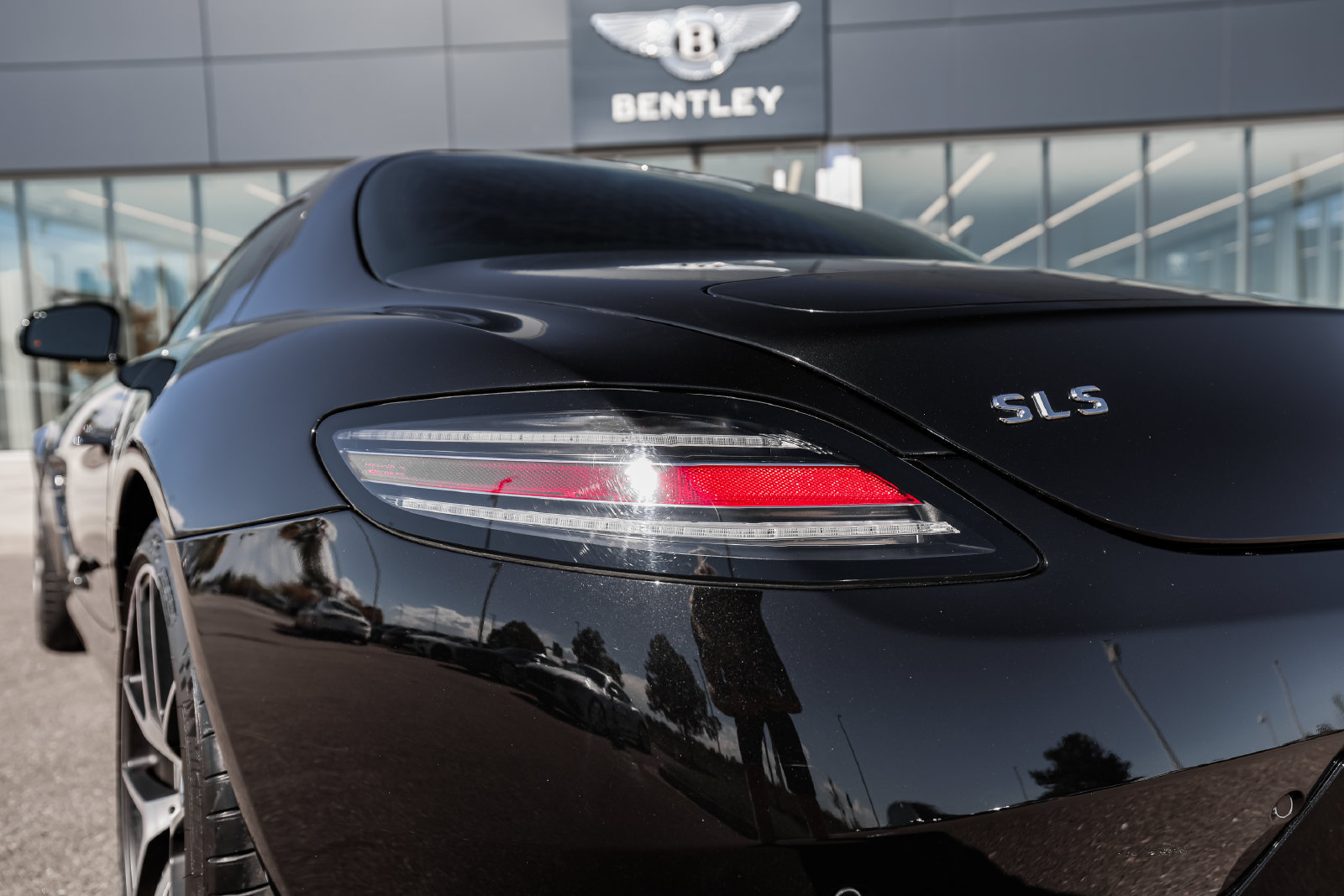 Used 2015 Mercedes-Benz SLS AMG GT Final Edition image 10