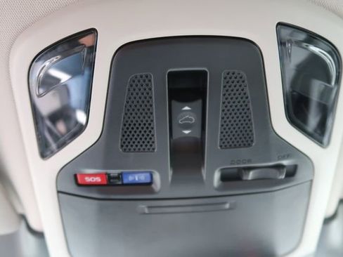 Certified 2025 Subaru Outback Limited w/ Popular Package #2 image 28