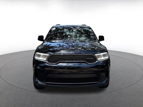 Used 2024 Dodge Durango SXT AWD/4WD image 2