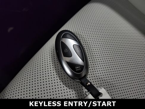 Used 2025 Hyundai Santa Fe SEL image 15