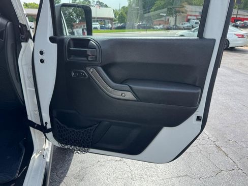 Used 2014 Jeep Wrangler Unlimited Sport AWD/4WD image 18