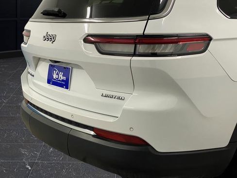 Used 2021 Jeep Grand Cherokee L Limited image 37