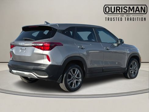 Used 2023 Kia Seltos LX image 5