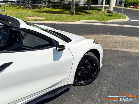 Used 2025 Chevrolet Corvette Z06 RWD image 63