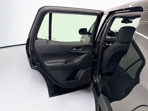 Used 2025 Chevrolet Equinox LT FWD image 26