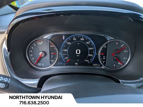 Used 2023 Chevrolet Traverse Premier w/ LPO, Floor Liner Package AWD/4WD image 13