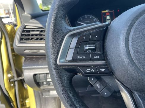 Certified 2021 Subaru Crosstrek 2.0i AWD/4WD image 16