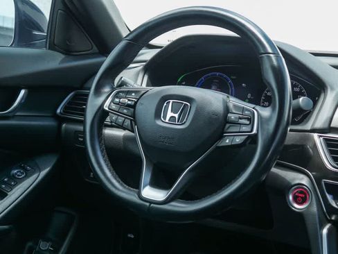 Used 2022 Honda Accord Sport image 11