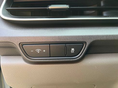 Used 2026 Kia Carnival EX FWD image 15