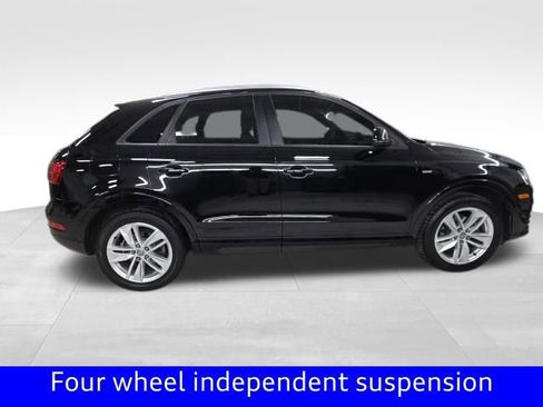 Used 2018 Audi Q3 2.0T Premium w/ Convenience Package image 9