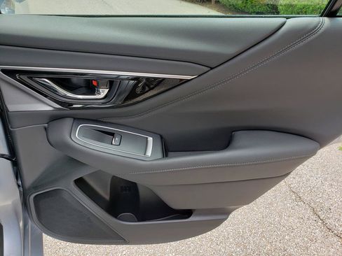 Used 2025 Subaru Legacy Limited AWD/4WD image 18