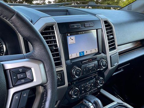 Used 2016 Ford F150 Lariat w/ Equipment Group 501A Mid image 11