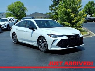 Used 2019 Toyota Avalon Touring w/ Advanced Safety Package FWD video 1