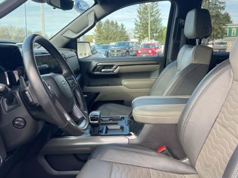 Used 2024 Chevrolet Silverado 1500 ZR2 w/ Technology Package AWD/4WD image 35