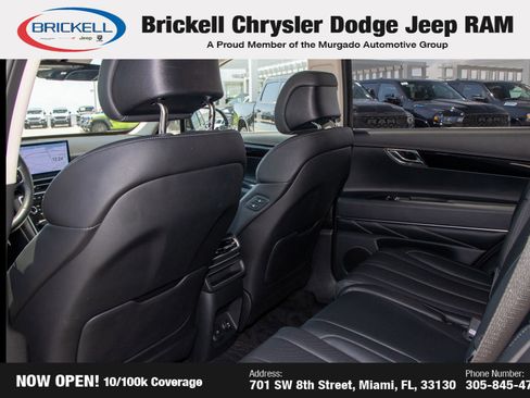 Used 2025 Genesis GV80 2.5T Standard AWD/4WD image 14