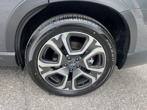 Certified 2025 Subaru Ascent Limited AWD/4WD image 21