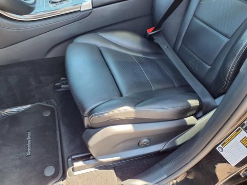 Used 2017 Mercedes-Benz GLC 300 image 25