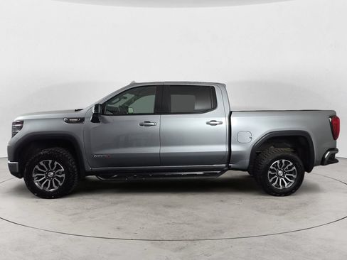Used 2023 GMC Sierra 1500 AT4 w/ Technology Package AWD/4WD image 8