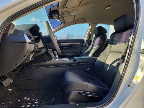 Used 2019 Honda Accord LX image 13