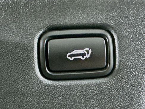 Used 2024 Kia EV6 Wind w/ Wind Technology Package RWD image 29