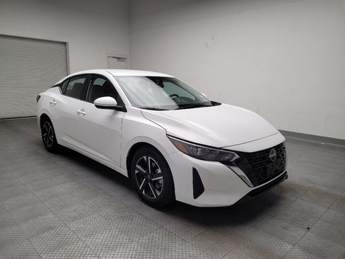 Used 2024 Nissan Sentra SV image 13