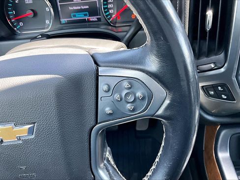 Used 2018 Chevrolet Silverado 1500 LTZ w/ Sport Package AWD/4WD image 24