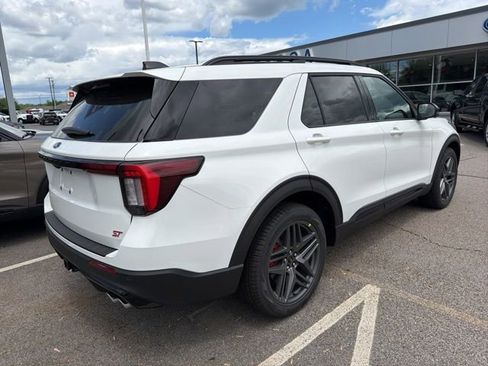 New 2026 Ford Explorer ST AWD/4WD image 3