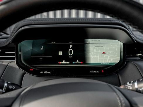 New 2026 Land Rover Range Rover Sport Dynamic SE image 12