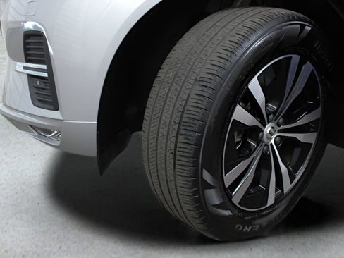 Certified 2023 Volvo XC60 B5 Core w/ Climate Package AWD/4WD image 47