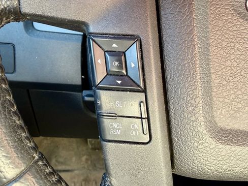 Used 2013 Ford F150 XLT w/ Luxury Equipment Group image 17