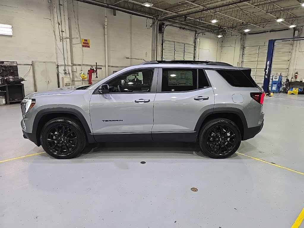 New 2027 GMC Terrain Elevation w/ Elevation Premium Package AWD/4WD image 4
