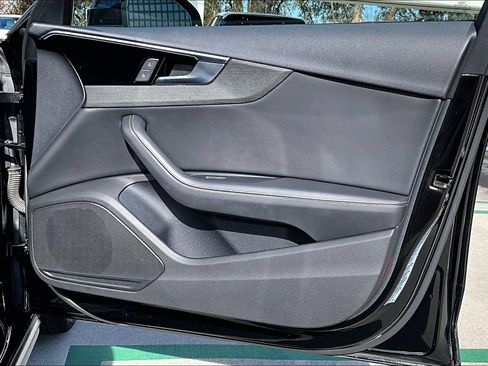 Used 2020 Audi A4 2.0T allroad Premium Plus w/ Premium Plus Package image 28