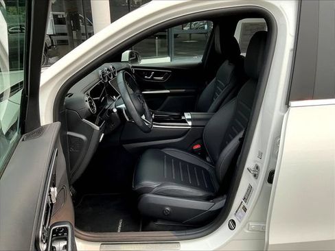 Certified 2023 Mercedes-Benz GLC 300 4MATIC image 22