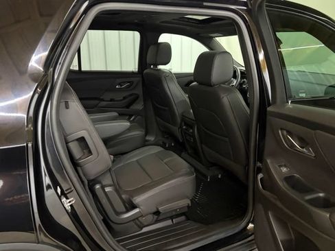 Used 2022 Chevrolet Traverse RS AWD/4WD image 21