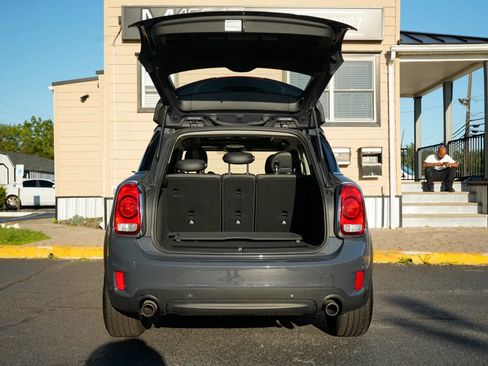 Used 2019 MINI Cooper Countryman S w/ Premium Package FWD image 31