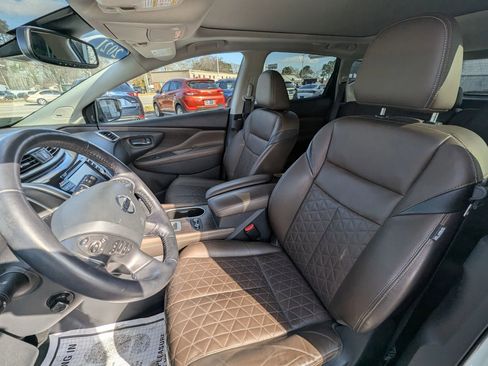 Used 2021 Nissan Murano Platinum image 9