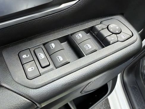 New 2026 RAM 1500 Big Horn AWD/4WD image 17