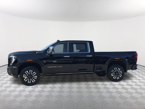 New 2026 GMC Sierra 2500 Denali Ultimate AWD/4WD image 2