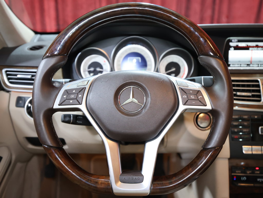 Used 2014 Mercedes-Benz E 350 Sedan image 16