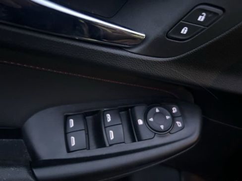 Used 2023 Chevrolet TrailBlazer RS image 9