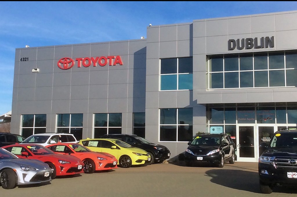 Certified 2024 Toyota Prius Prime FWD image 44
