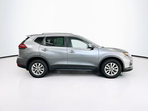 Used 2019 Nissan Rogue SV AWD/4WD image 10