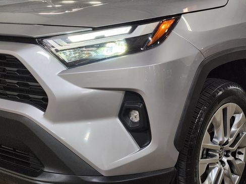 Used 2025 Toyota RAV4 XLE Premium w/ Weather Package AWD/4WD image 14