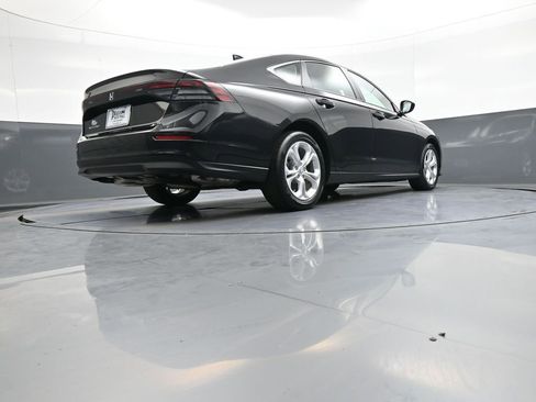 Certified 2024 Honda Accord LX image 28