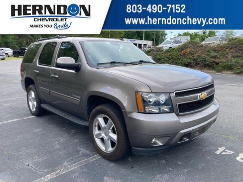Used 2014 Chevrolet Tahoe LT w/ Luxury Package image 1