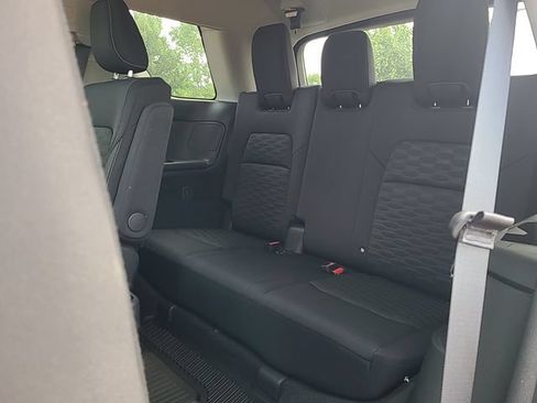 Used 2023 Nissan Pathfinder SV w/ SV Premium Package AWD/4WD image 27